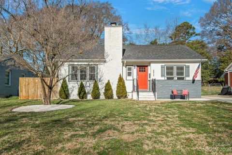 2413 Shamrock Drive