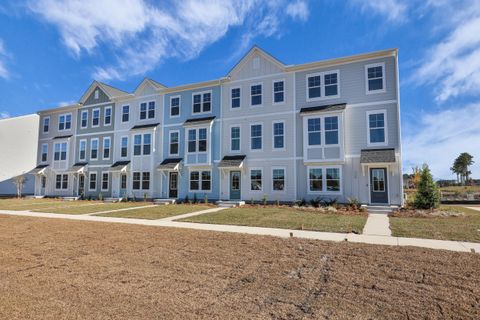 347 Rosehaven Lane