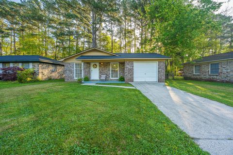302 Elliott Drive
