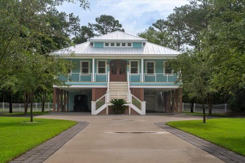 1430 Marsh Bluff Court