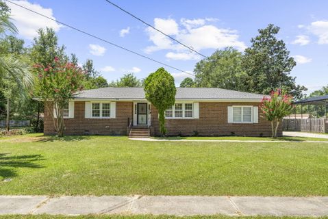 110 Farmhill Drive