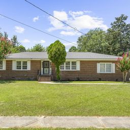 110 Farmhill Drive