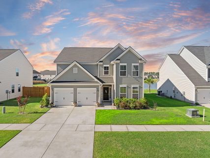 215 Squire Pope Road