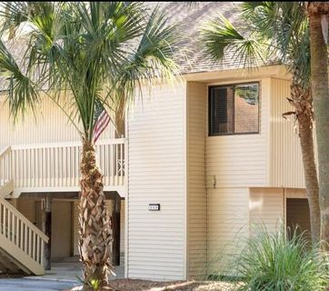 837 Club Cottage Road
