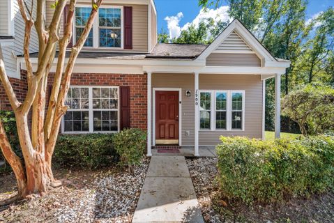 7900 Shadow Oak Drive