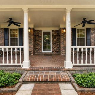 100 Flicker Lane