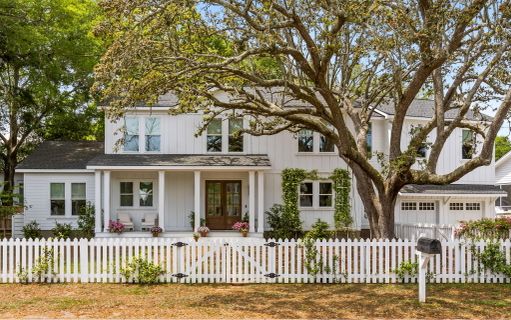 1331 Pherigo Street active home in Old Mt Pleasant, Mount Pleasant, SC