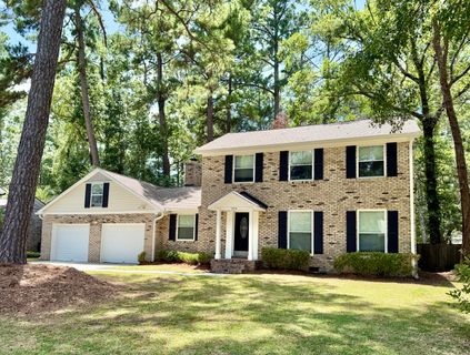 216 Runnymede Lane