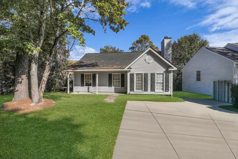 482 Courtland Drive