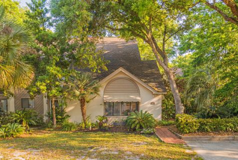307 Mallard Court
