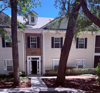 4005 Radcliffe Place Drive 2 active home in Radcliffe Place, Charleston, SC