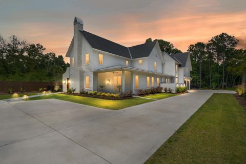 2147 River Road