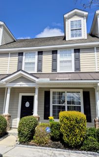 211 Hemingway Circle active home in Central Commons, Summerville, SC