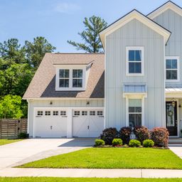 1055 Harriman Lane