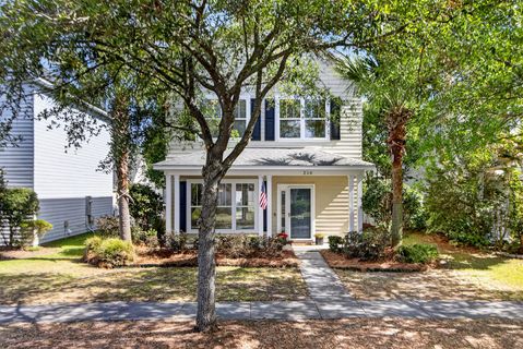 216 Trillium Avenue
