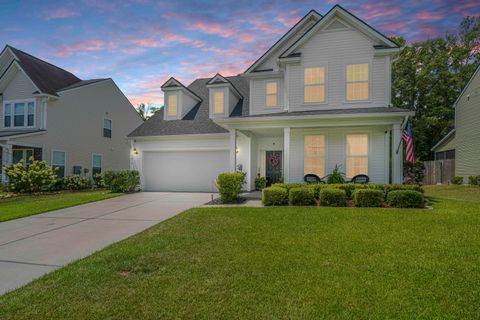 1414 Hermitage Lane