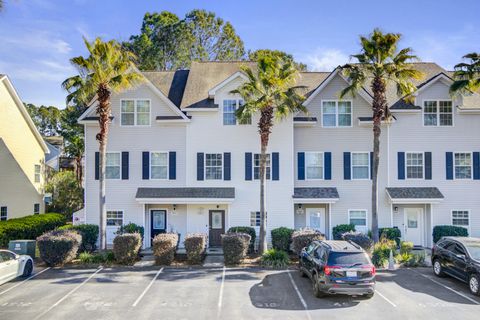 4910 Lake Palmetto Lane