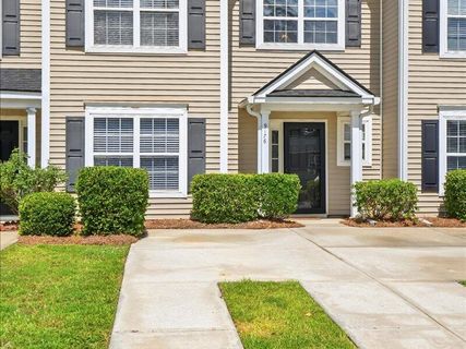 9176 Maple Grove Drive