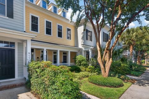 815 Soaring Lane
