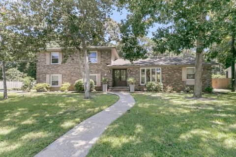 1247 Wappetaw Place
