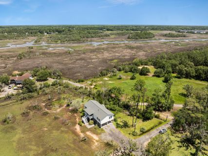 3810 Marshfield Road