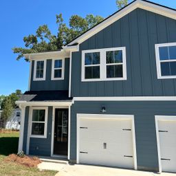 119 Berry Shoals Drive