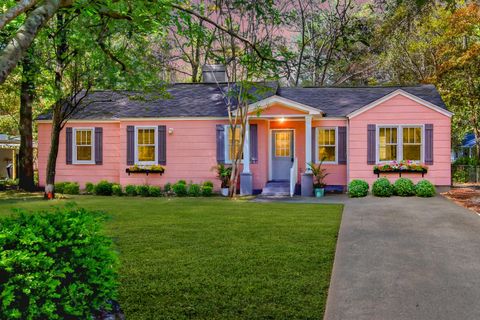 708 S Laurel Street active home in Historic District, Summerville, SC