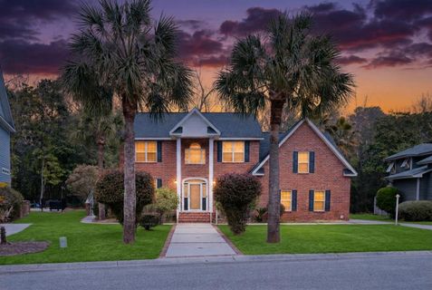 2445 Vaucluse Road active home in MacLaura Hall, Charleston, SC