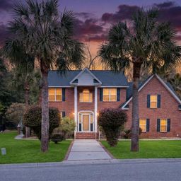 2445 Vaucluse Road