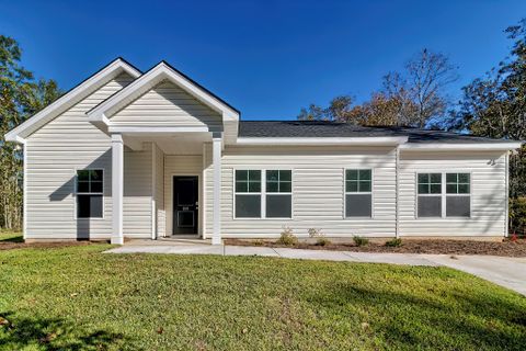225 Trotter Lane