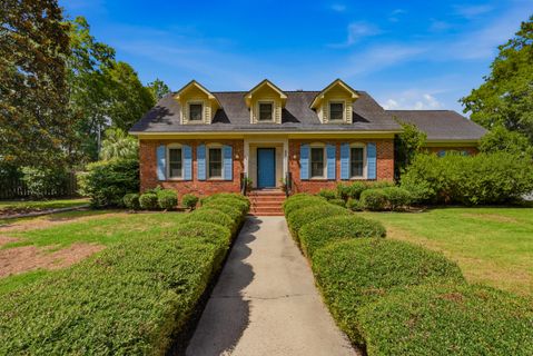 255 Longleaf Drive