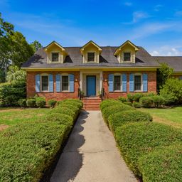 255 Longleaf Drive