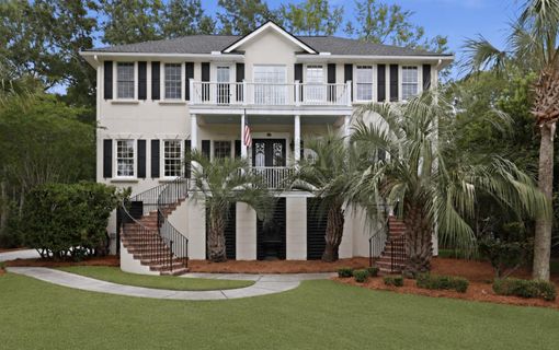 2041 Ashburton Way active home in Park West, Mount Pleasant, SC
