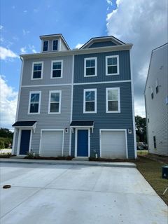 4633 Forest Hills Drive 1404