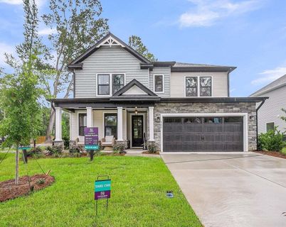 216 Creek Pointe Drive active home in Creek Pointe, Moncks Corner, SC