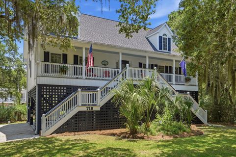 718 Sandpiper Ridge
