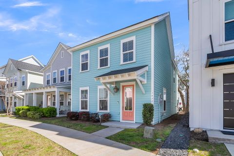 1672 Indy Drive active home in Mixson, North Charleston, SC