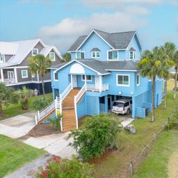 3004 Point Street