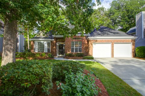 1219 Colfax Court