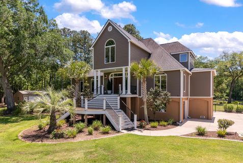 Homes in Ashborough, Summerville