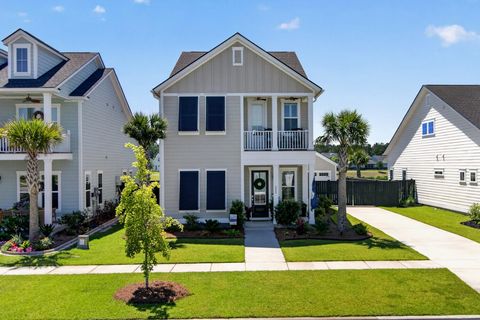202 Ashworth Drive