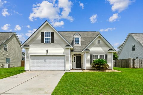 217 Equinox Circle active home in Heatherwoods, Ladson, SC