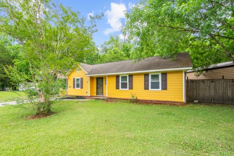 102 Nancy Lane active home in Greenhurst, Summerville, SC