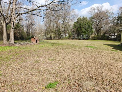 1858 1860 Taberwood Circle 2