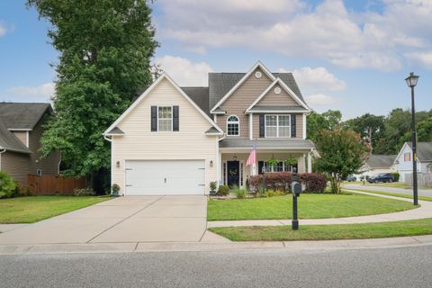 1515 Maple Grove Drive