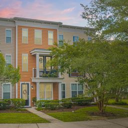 1574 Bluewater Way