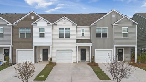 129 Yarrow Way active home in Carolina Groves, Moncks Corner, SC