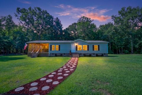 1181 Old Hwy 6