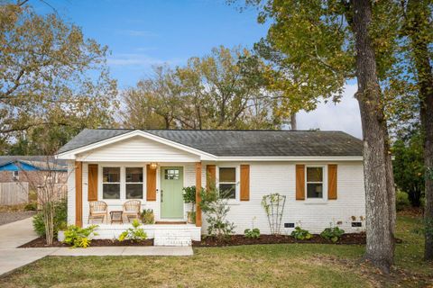 810 Playground Road