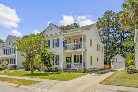 3225 Beaconsfield Road